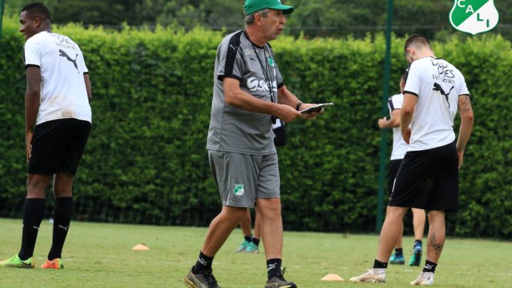 Fin a la era de Gerardo Pelusso como técnico del Deportivo Cali