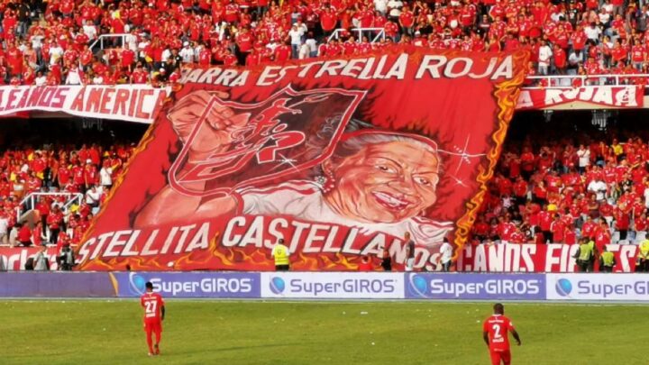 Barra Estrella Roja, que dirige Stellita Castellanos, cumple 41 años el 19 de julio