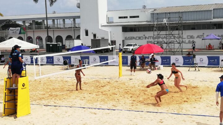 El voleibol de playa sigue deleitando en la Feria de Cali ‘Ciudad Deportiva’ 2021